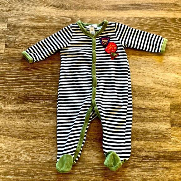 Infant Guess Velvet black and green Soft Sleeper Size 3-6mo - Picture 1 of 6